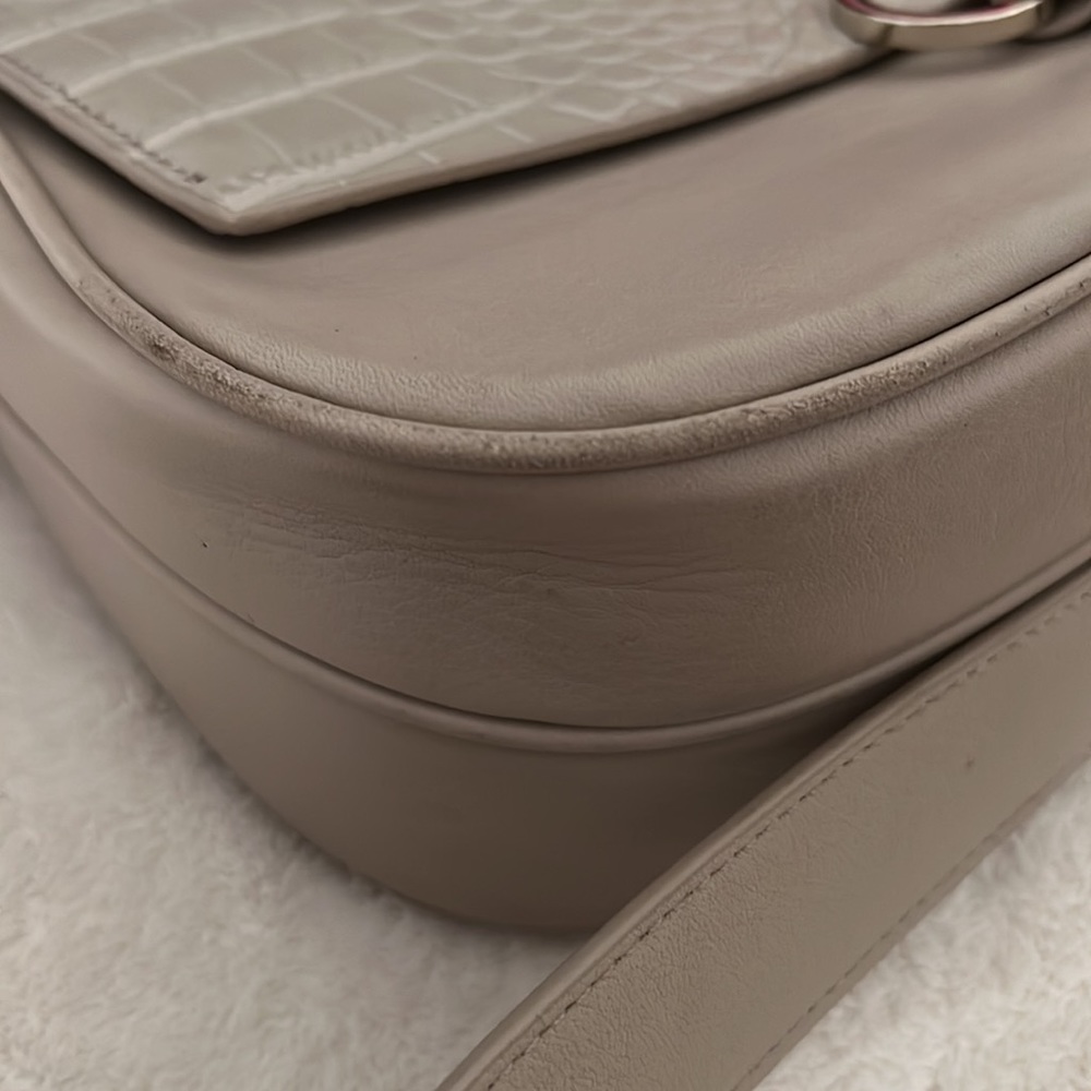 Ted Baker Loop And Tab Grainy Crossbody Bag - Picture 7 of 7